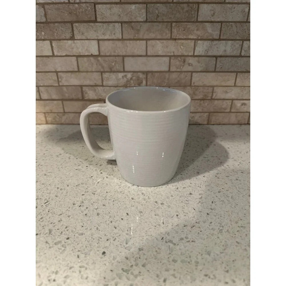 Disney Parks ABC Letters I is for It's a Small World Ceramic Coffee Mug (g) - Picture 2 of 3